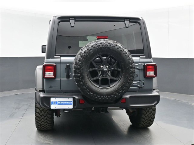 Used 2025 Jeep Wrangler Willys image 9