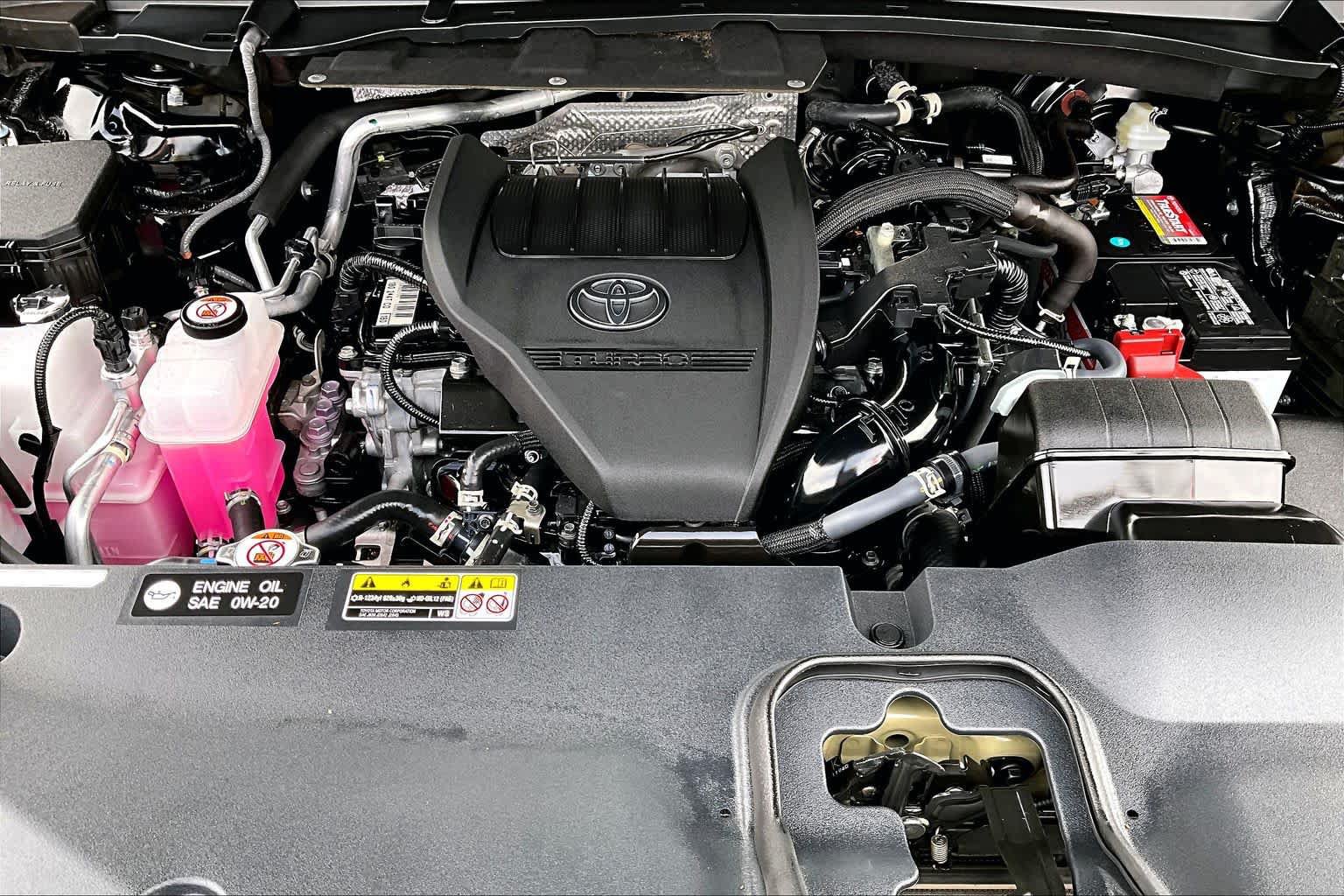 Certified 2024 Toyota Grand Highlander AWD image 31