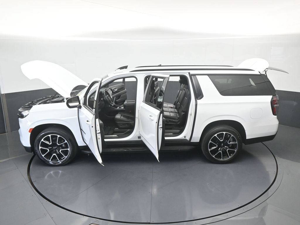 Used 2024 Chevrolet Suburban RST RWD image 71