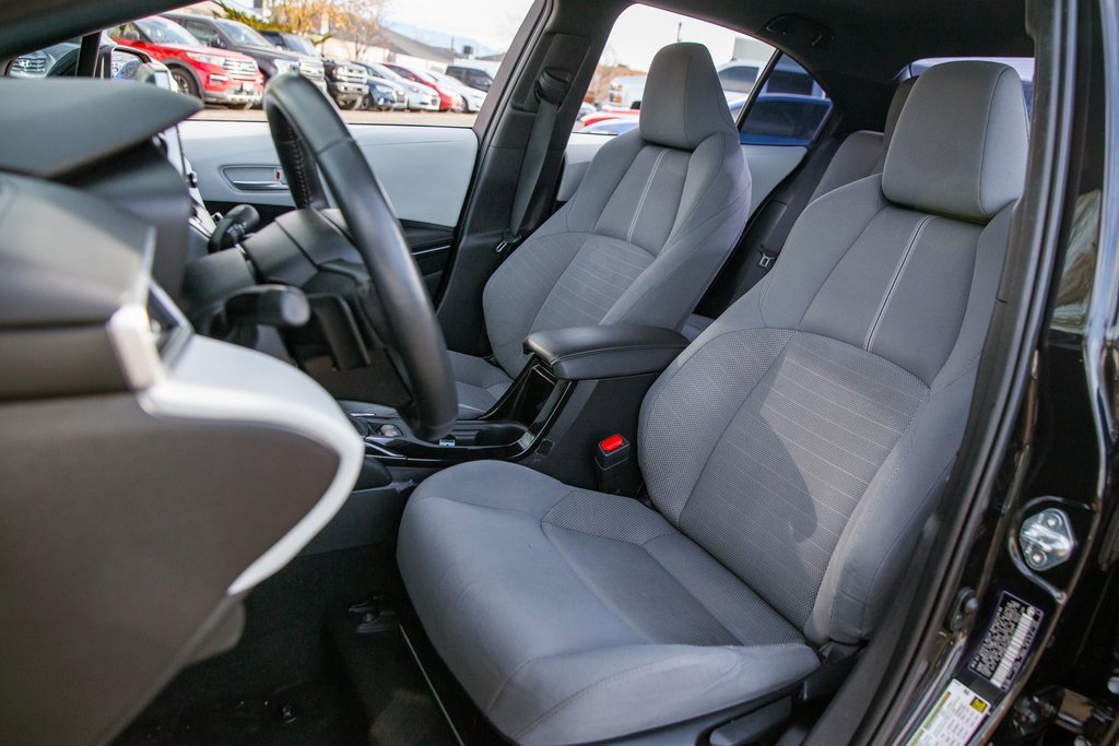 Used 2021 Toyota Corolla SE w/ Carpet Mat Package (TMS) image 12