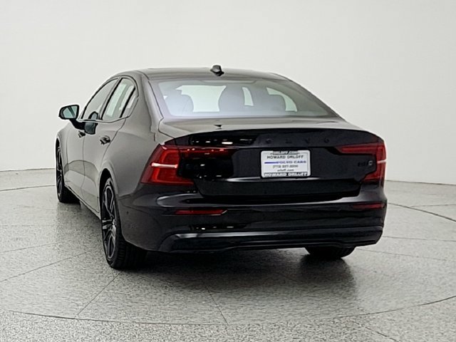 Certified 2024 Volvo S60 B5 Plus w/ Climate Package AWD/4WD image 6