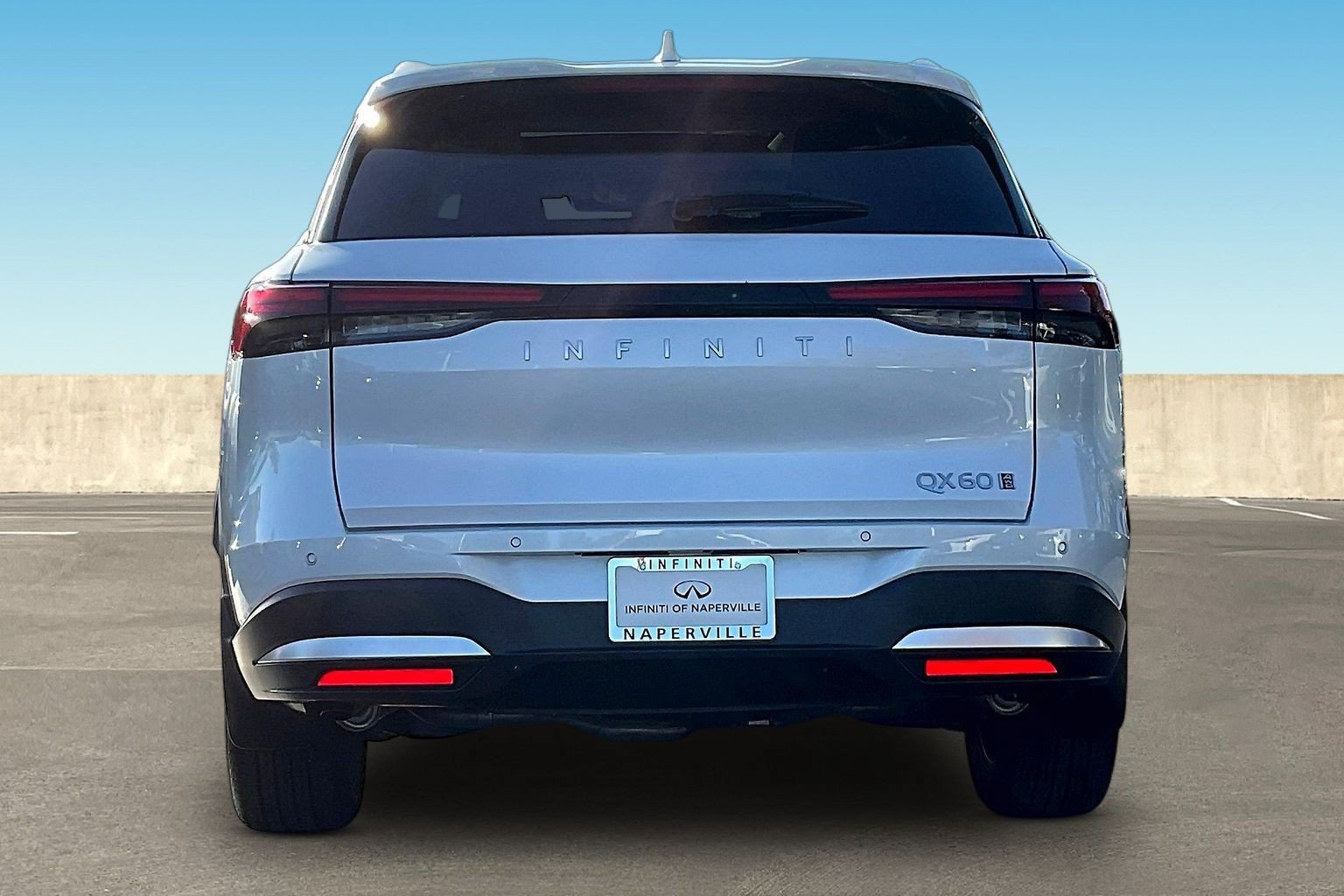 Certified 2027 INFINITI QX60 Luxe w/ Cargo Package AWD/4WD image 6