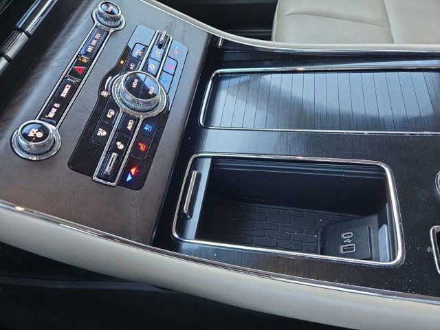 Used 2022 Lincoln Aviator Reserve w/ Elements Package Plus image 23