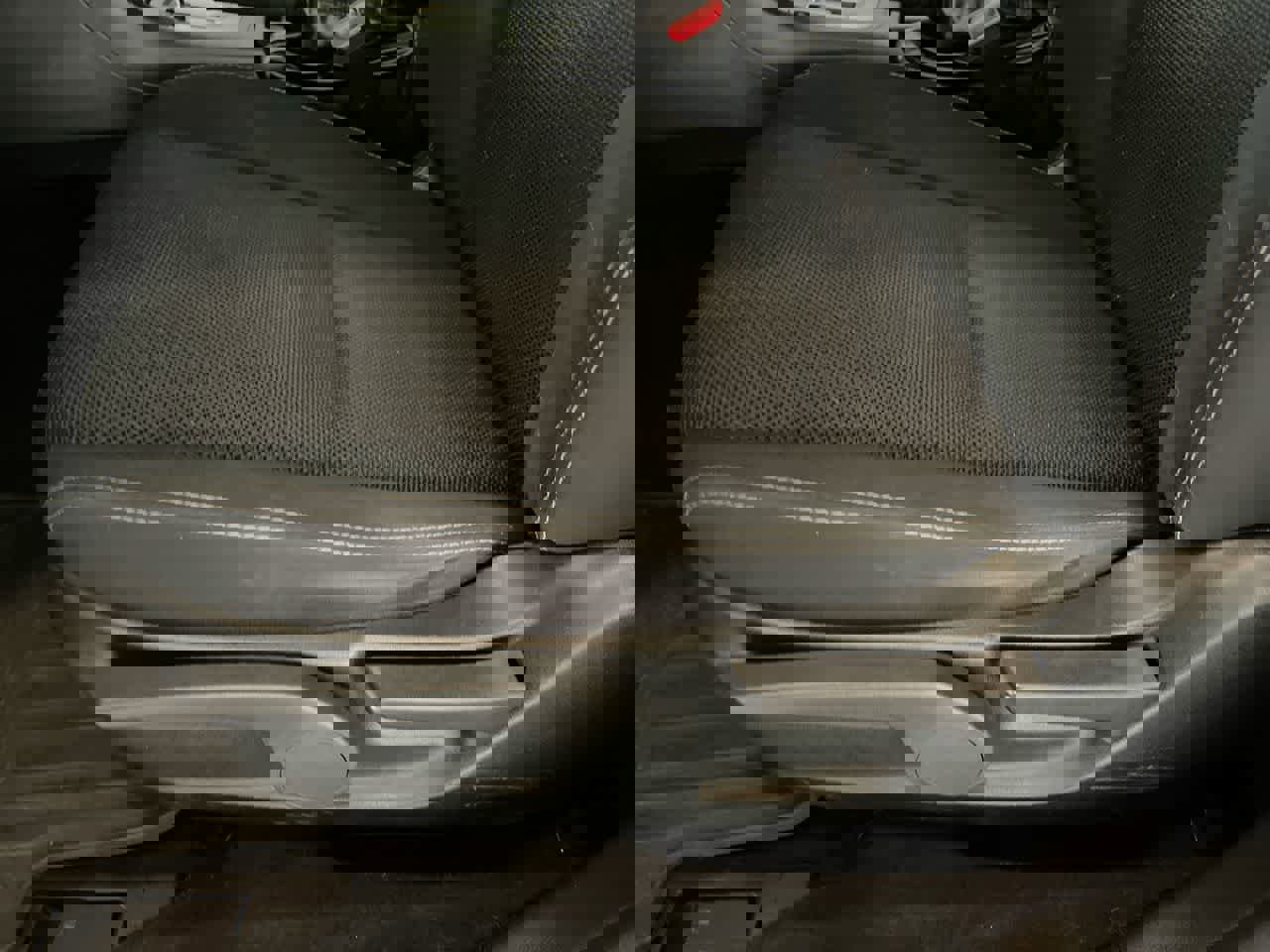 Used 2015 Subaru Crosstrek 2.0i Premium image 12