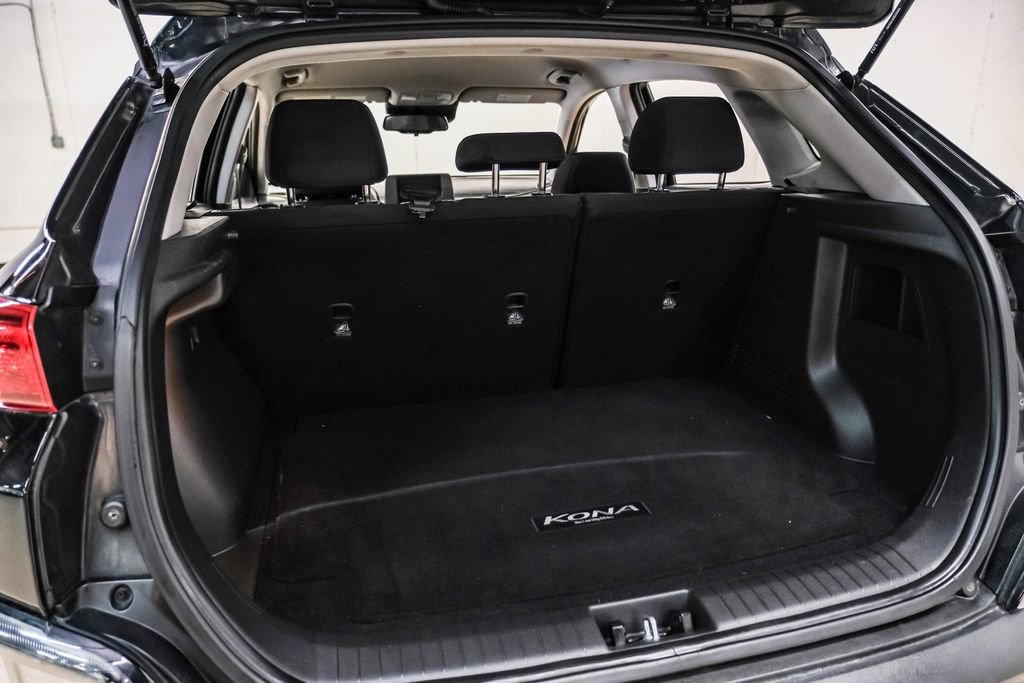 Used 2022 Hyundai Kona SEL FWD image 51