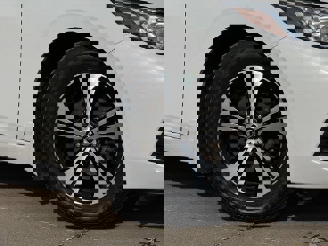 Used 2020 Nissan Sentra SV image 32