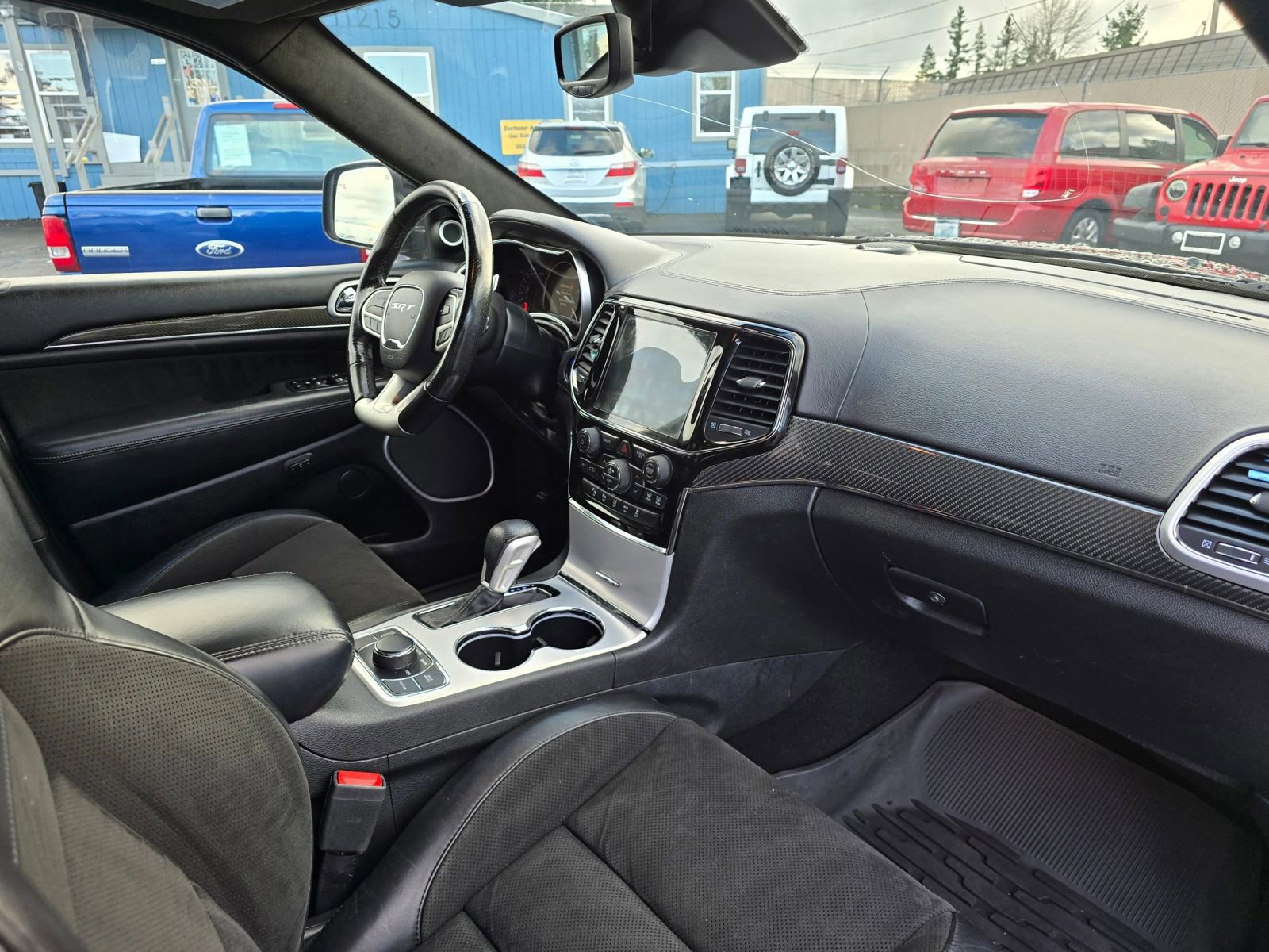 Used 2019 Jeep Grand Cherokee SRT AWD/4WD image 10