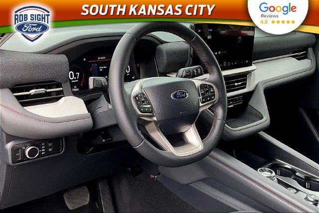 New 2026 Ford Explorer Active AWD/4WD image 7