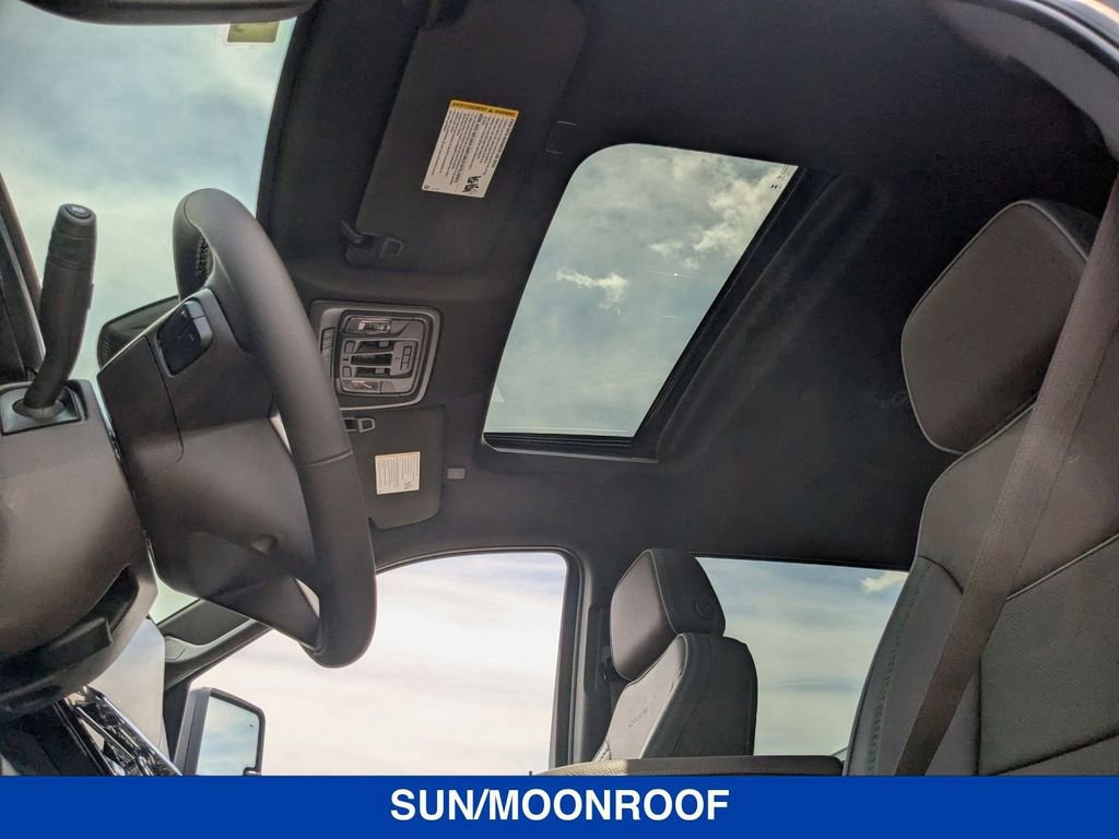 New 2025 GMC Sierra 3500 Denali w/ Denali Reserve Package image 30