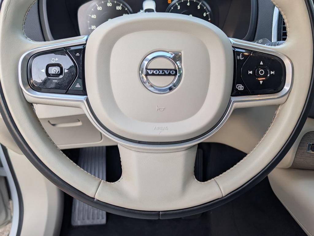 Used 2022 Volvo XC90 T6 Inscription w/ Advanced Package AWD/4WD image 6