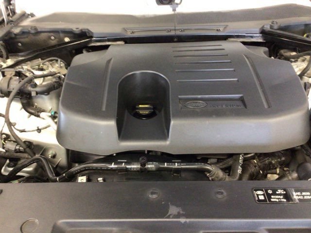 Used 2020 Land Rover Defender 110 SE AWD/4WD image 30
