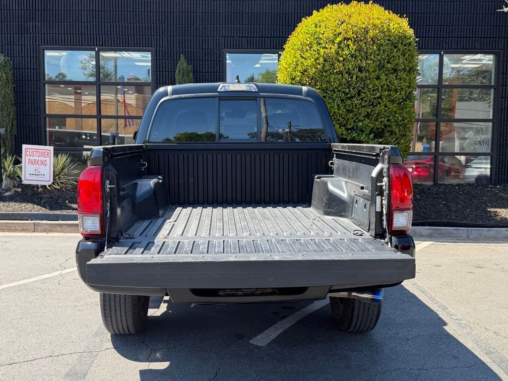 Used 2018 Toyota Tacoma SR RWD image 17
