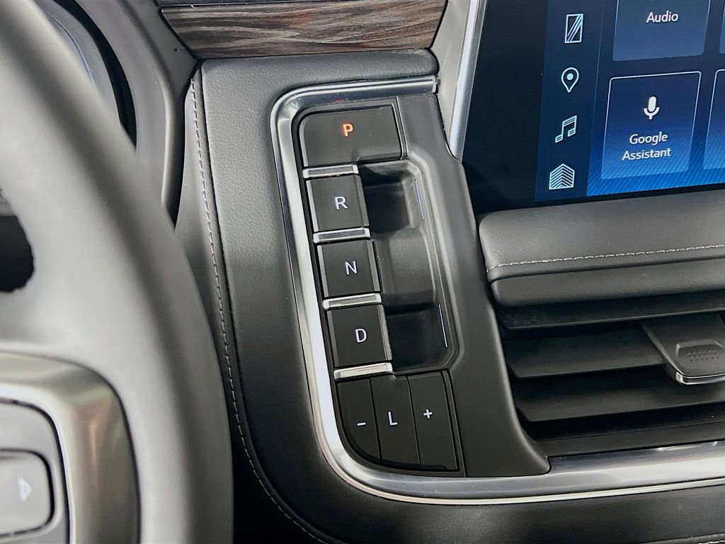 Used 2023 Chevrolet Tahoe LT w/ LT Signature Package AWD/4WD image 17