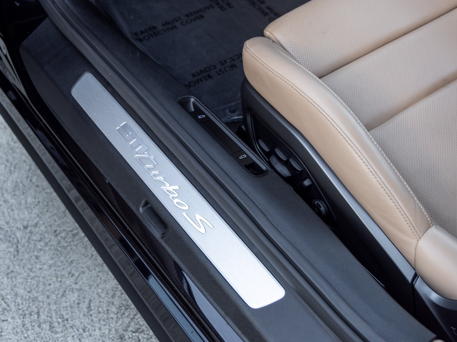 Certified 2023 Porsche 911 Turbo S AWD/4WD image 33