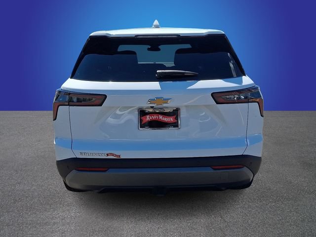 Used 2026 Chevrolet Equinox LT FWD image 5
