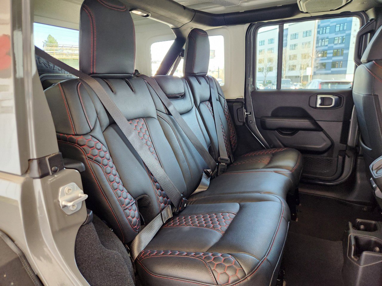 Used 2022 Jeep Wrangler Unlimited Sahara w/ Cold Weather Group image 24