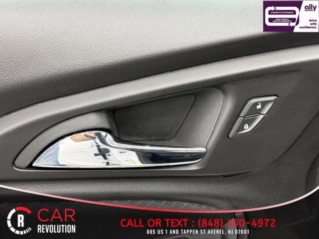 Used 2024 Chevrolet Malibu LT image 38