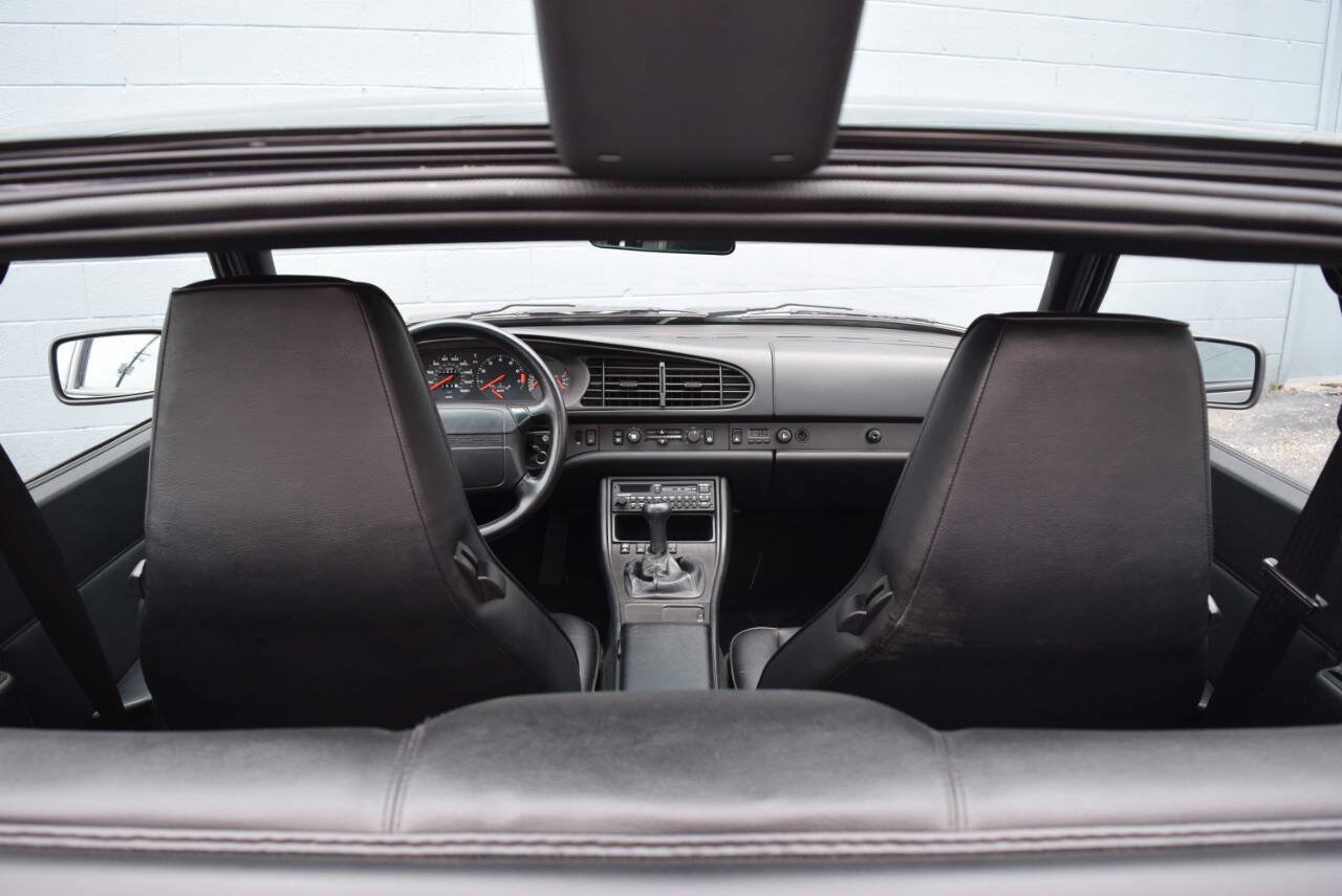 Used 1988 Porsche 944 Turbo RWD image 67