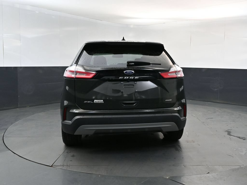 Used 2022 Ford Edge SEL w/ Convenience Package AWD/4WD image 4
