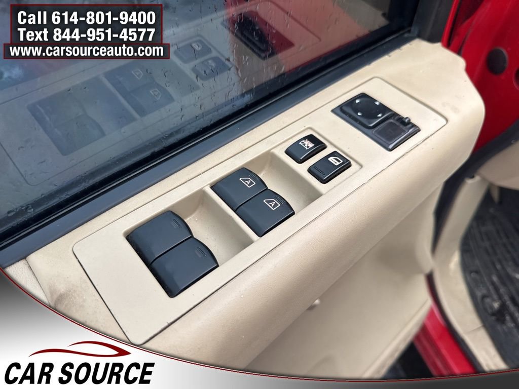 Used 2008 Nissan Titan SE image 17