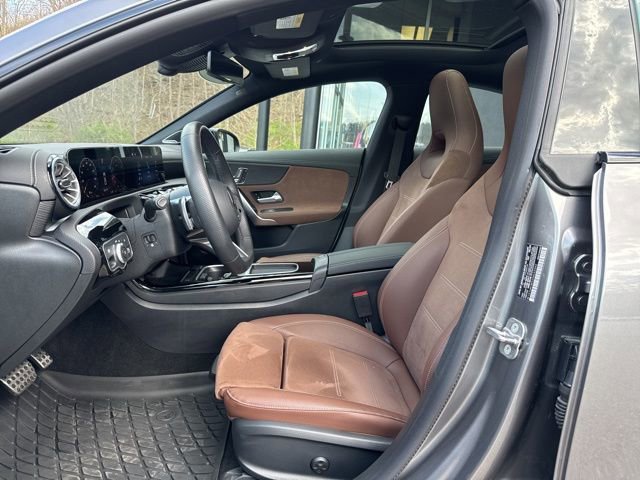 Used 2025 Mercedes-Benz CLA 250 4MATIC image 18