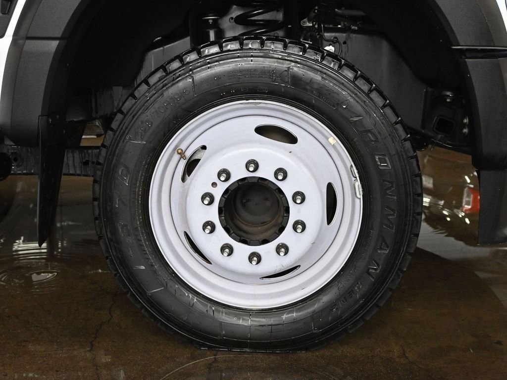 Certified 2023 Ford F450 XL w/ XL Chrome Package image 22