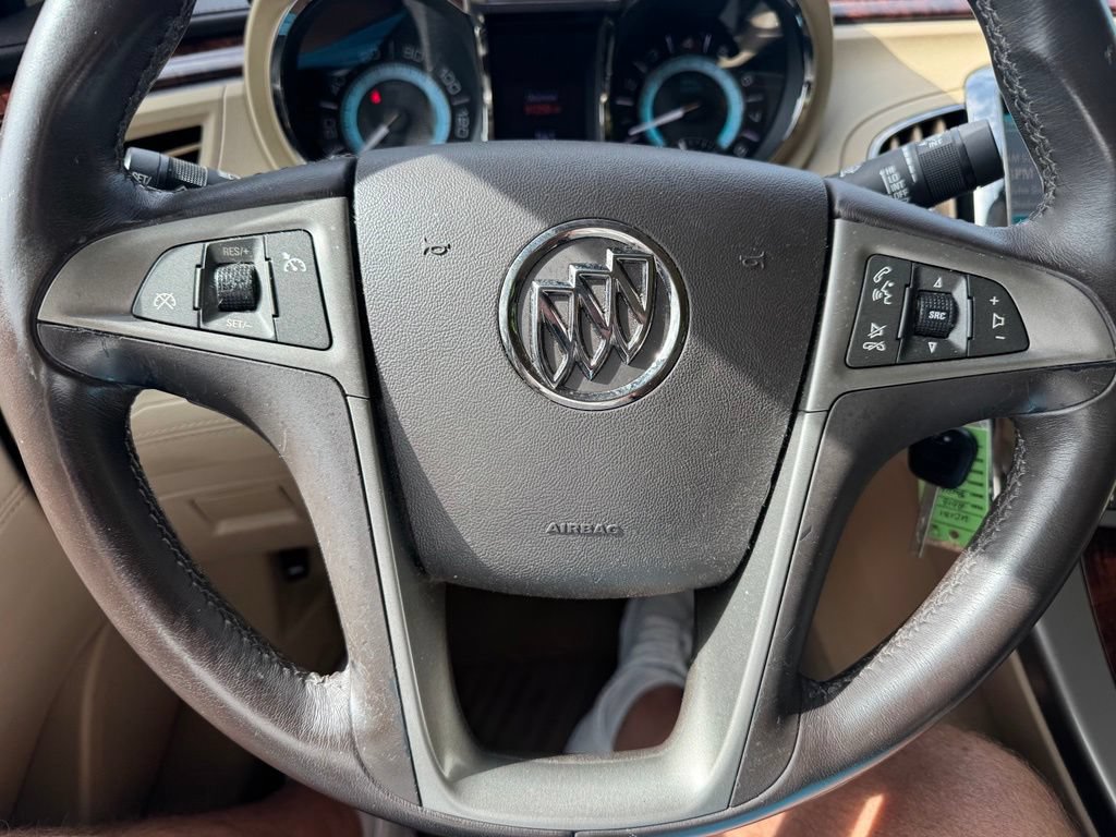 Used 2013 Buick LaCrosse Leather FWD image 16