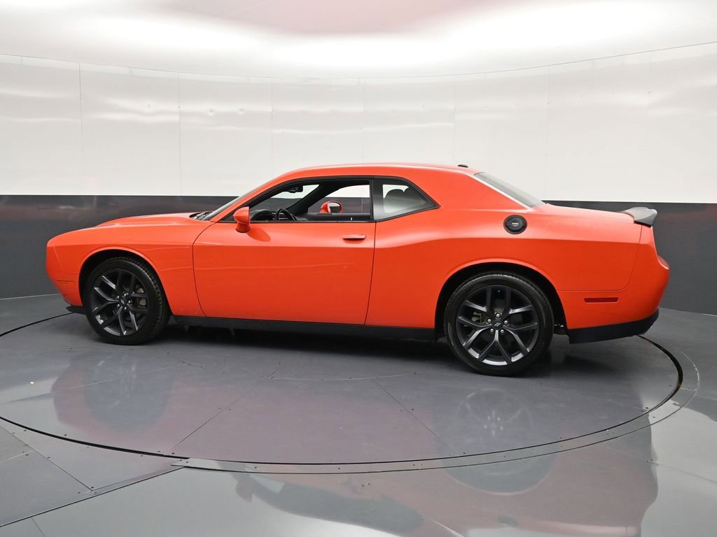 Used 2021 Dodge Challenger SXT w/ Blacktop Package RWD image 8