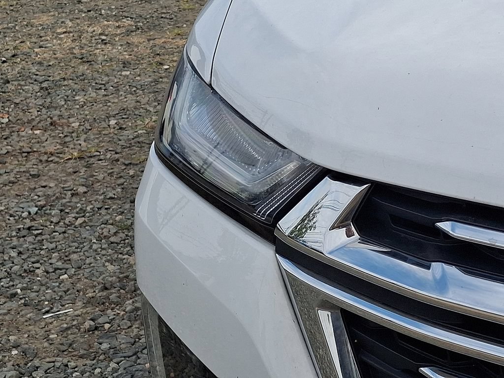 Certified 2024 Chevrolet Traverse LT FWD image 35