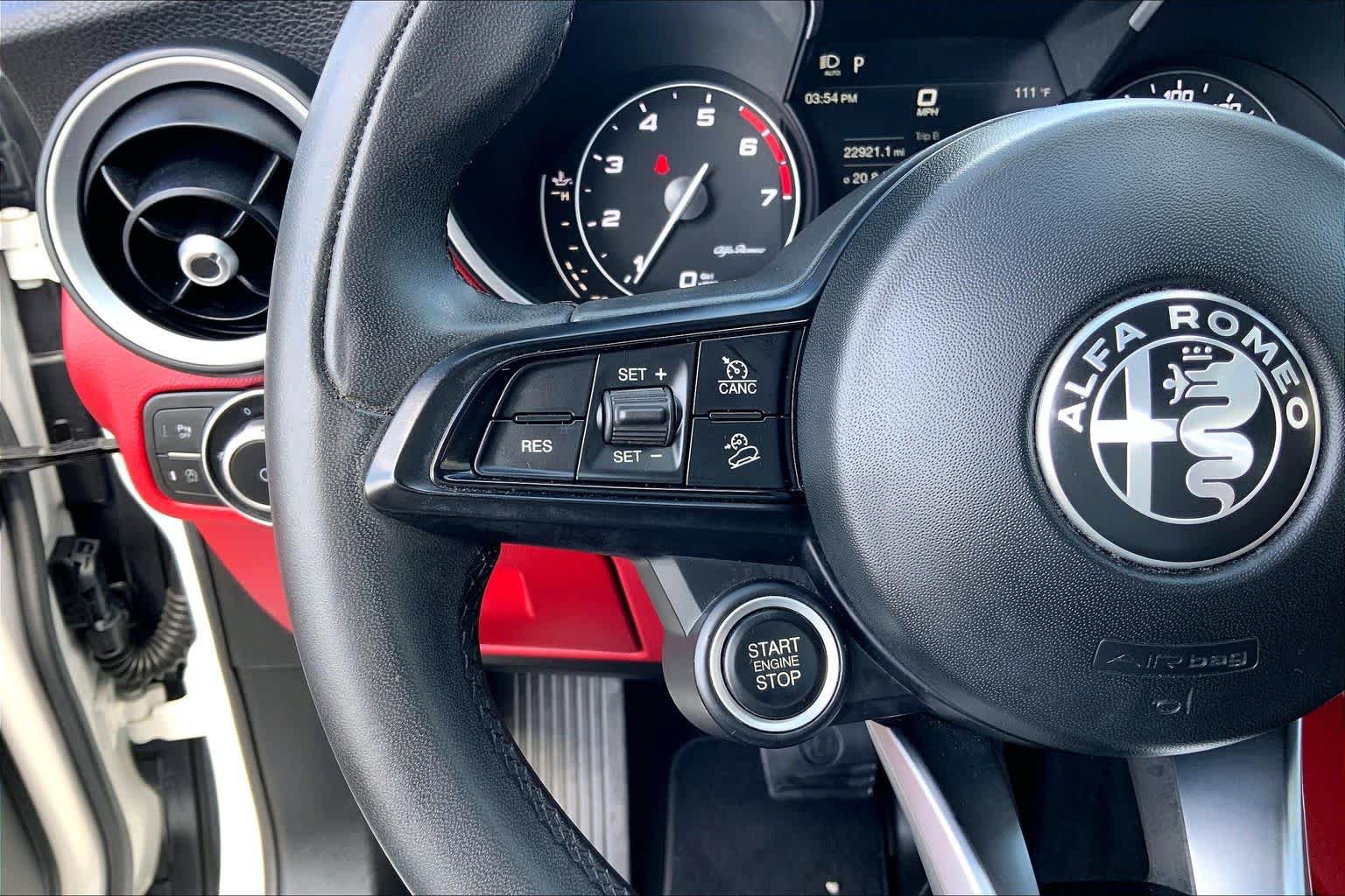 Used 2020 Alfa Romeo Stelvio RWD image 24