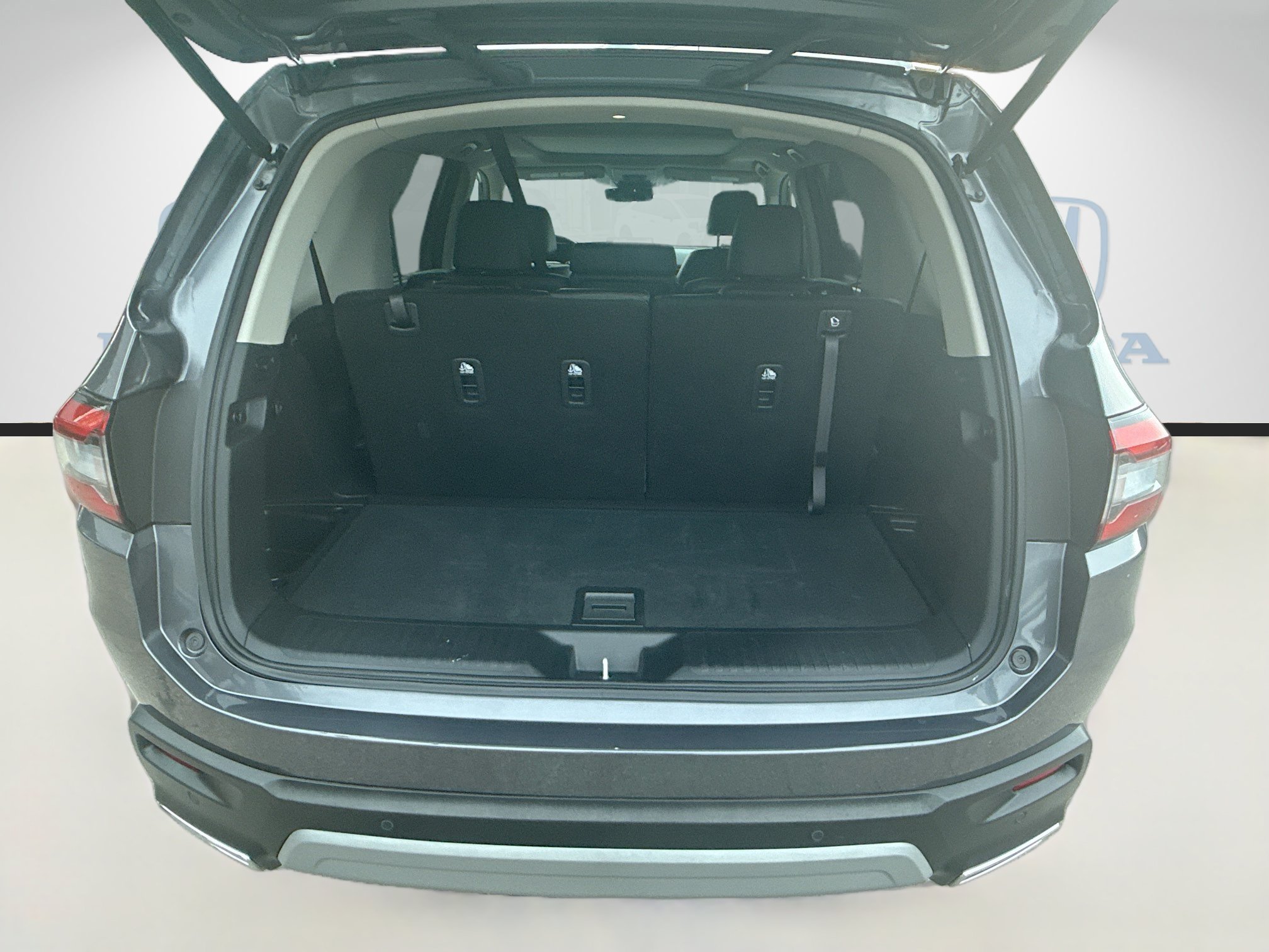 Certified 2025 Honda Pilot Touring image 27