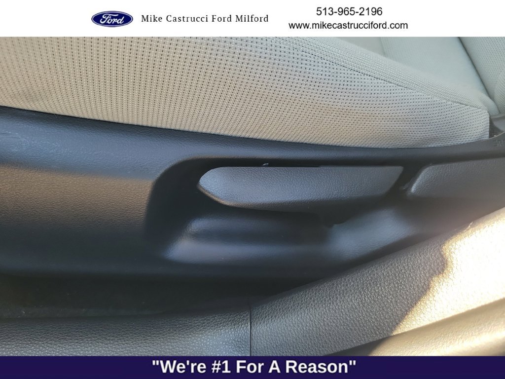 Used 2020 Toyota Corolla LE FWD image 21