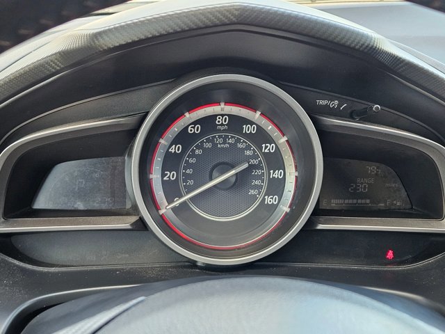 Used 2016 MAZDA MAZDA3 i Grand Touring image 11