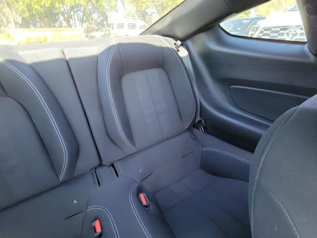 Used 2022 Ford Mustang EcoBoost image 6