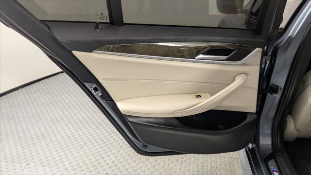 Used 2018 BMW 530i RWD image 17