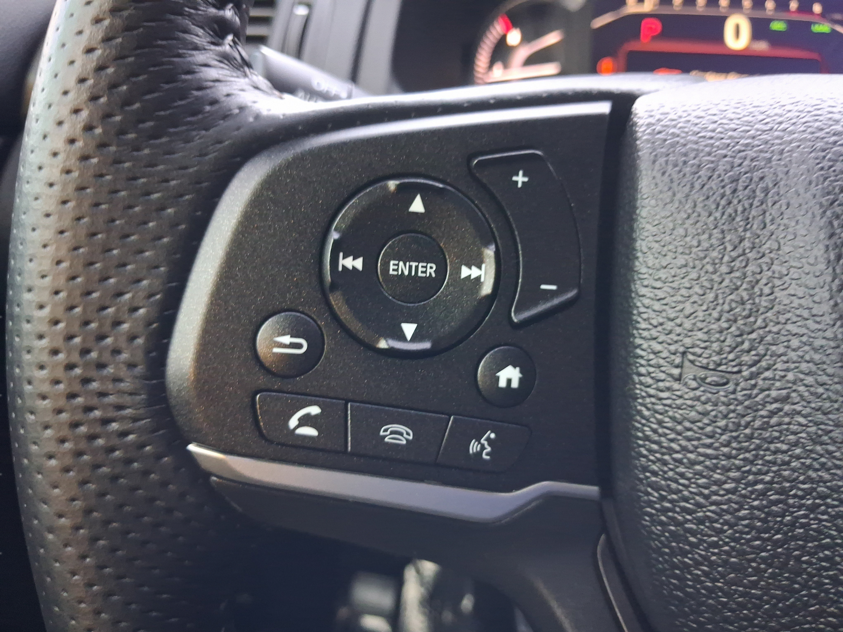 Used 2024 Honda Passport EX-L image 17