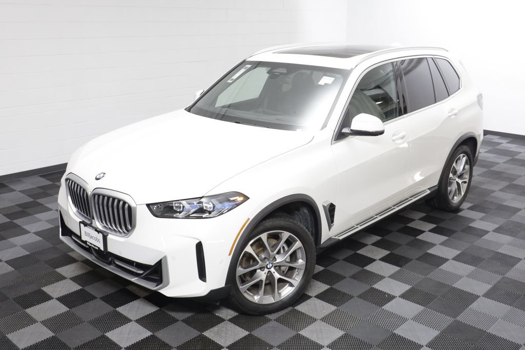 Used 2026 BMW X5 xDrive40i AWD/4WD image 2