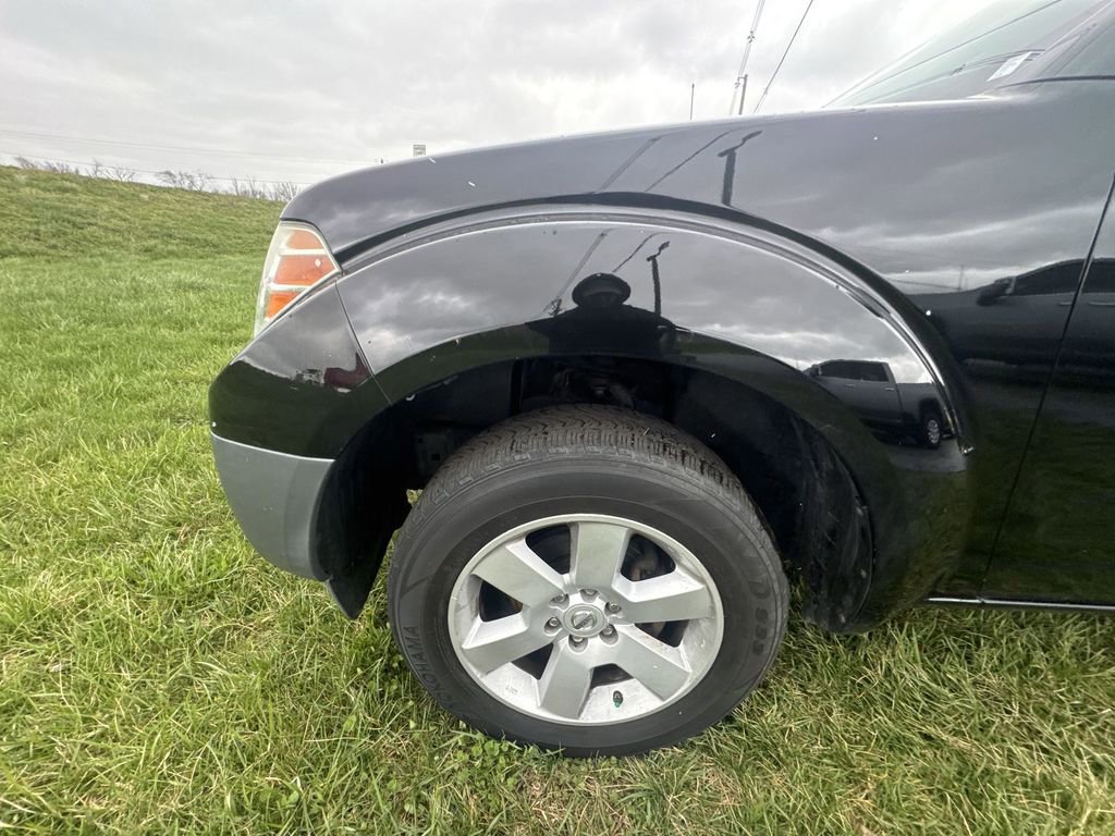 Used 2015 Nissan Frontier S image 10