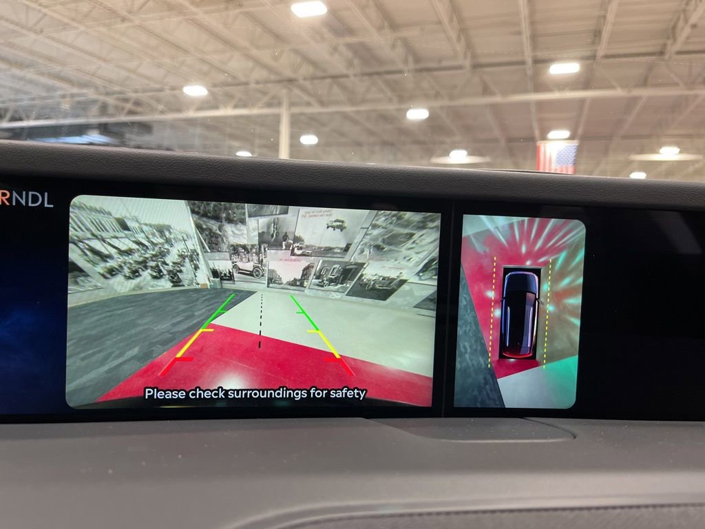 Used 2025 Lincoln Nautilus Reserve image 43