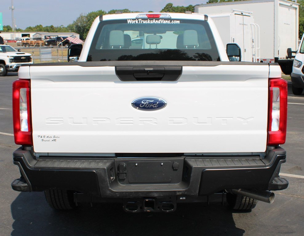Used 2025 Ford F250 XL image 9