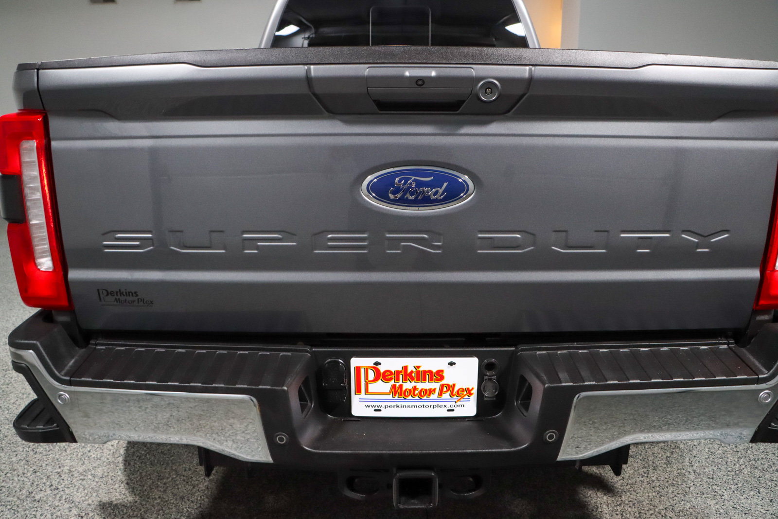 Used 2024 Ford F450 Lariat w/ Lariat Ultimate Package AWD/4WD image 8