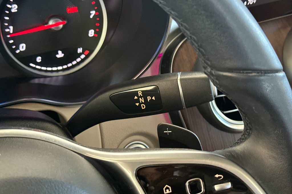 Certified 2022 Mercedes-Benz GLC 300 4MATIC w/ Premium Package Lite image 34