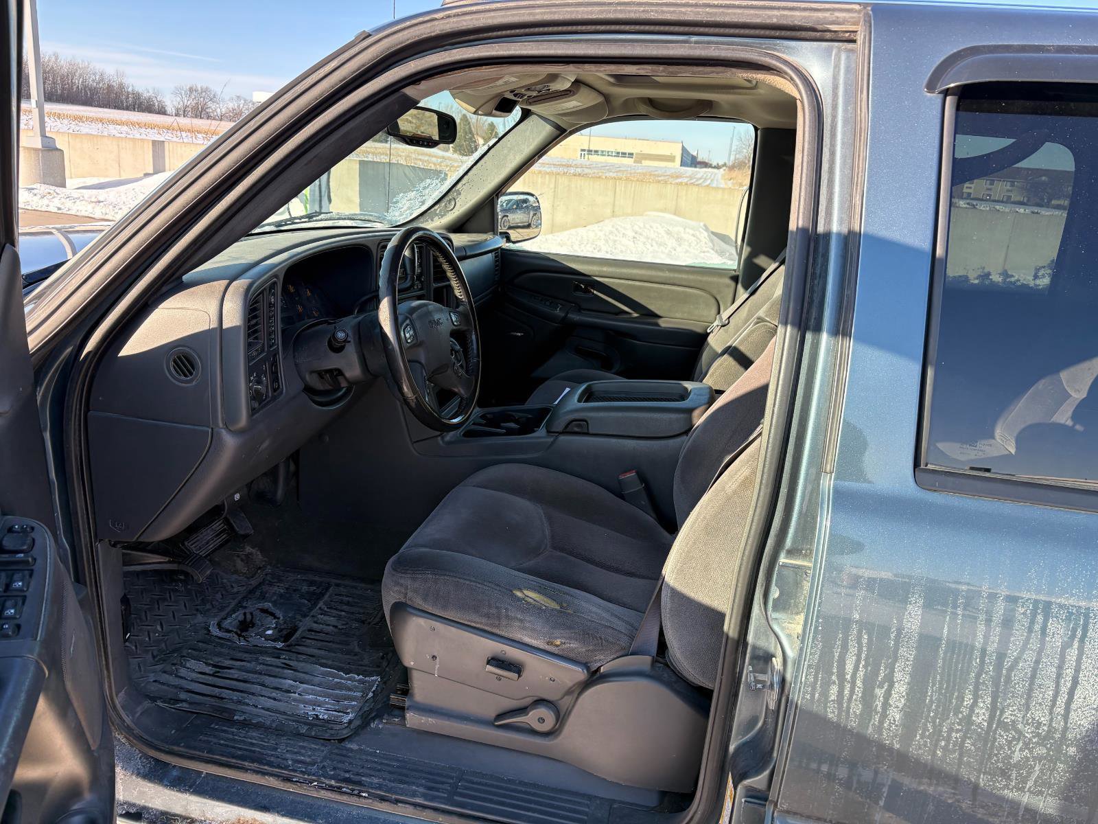 Used 2006 GMC Sierra 1500 SLE w/ Onstar Plus Package image 9