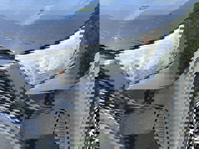 Used 2019 Toyota RAV4 LE AWD/4WD image 10