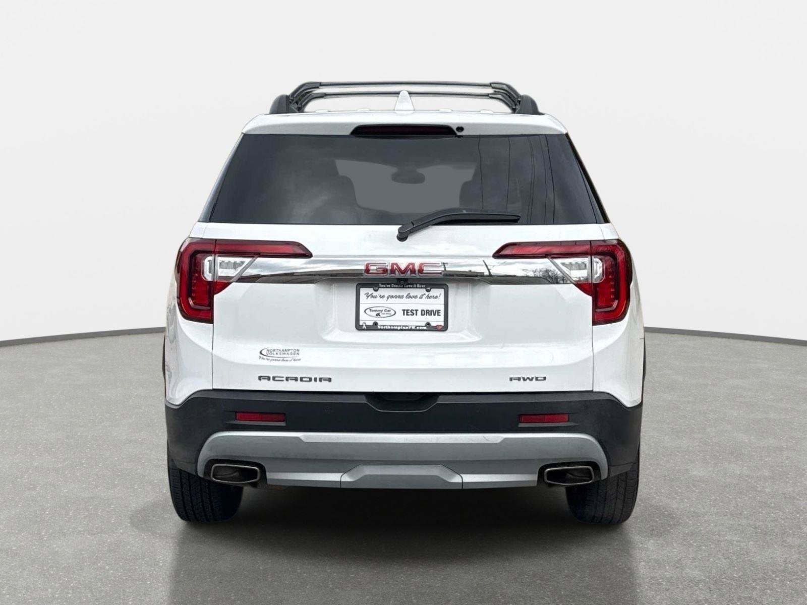 Used 2021 GMC Acadia SLE w/ Driver Convenience Package image 6