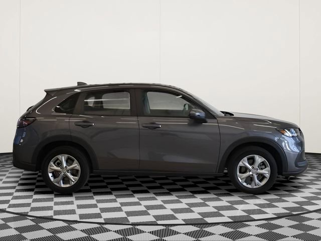 Used 2025 Honda HR-V LX image 2