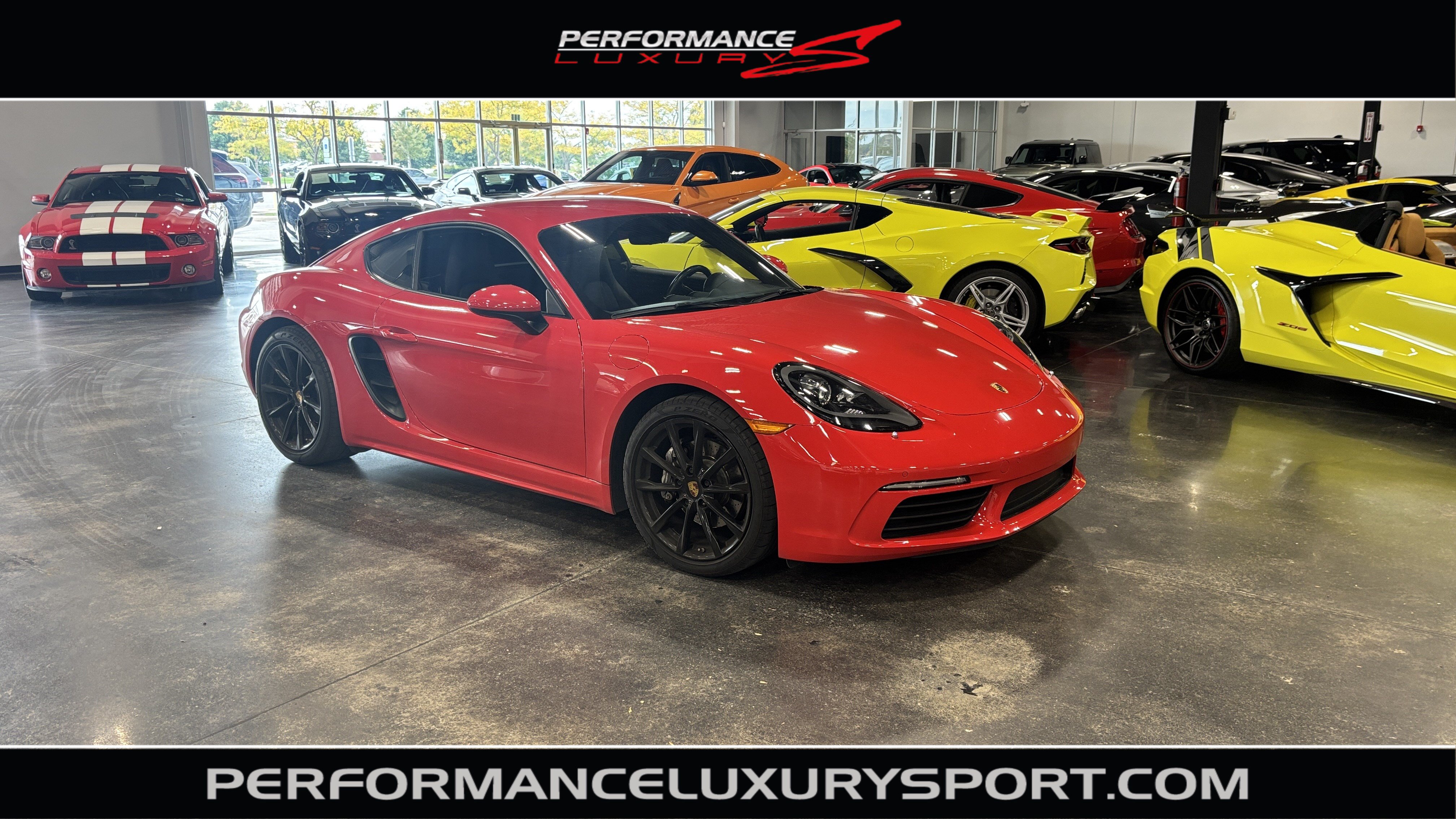 Used 2018 Porsche 718 Cayman RWD image 1