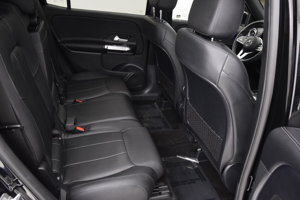Used 2023 Mercedes-Benz GLB 250 image 19