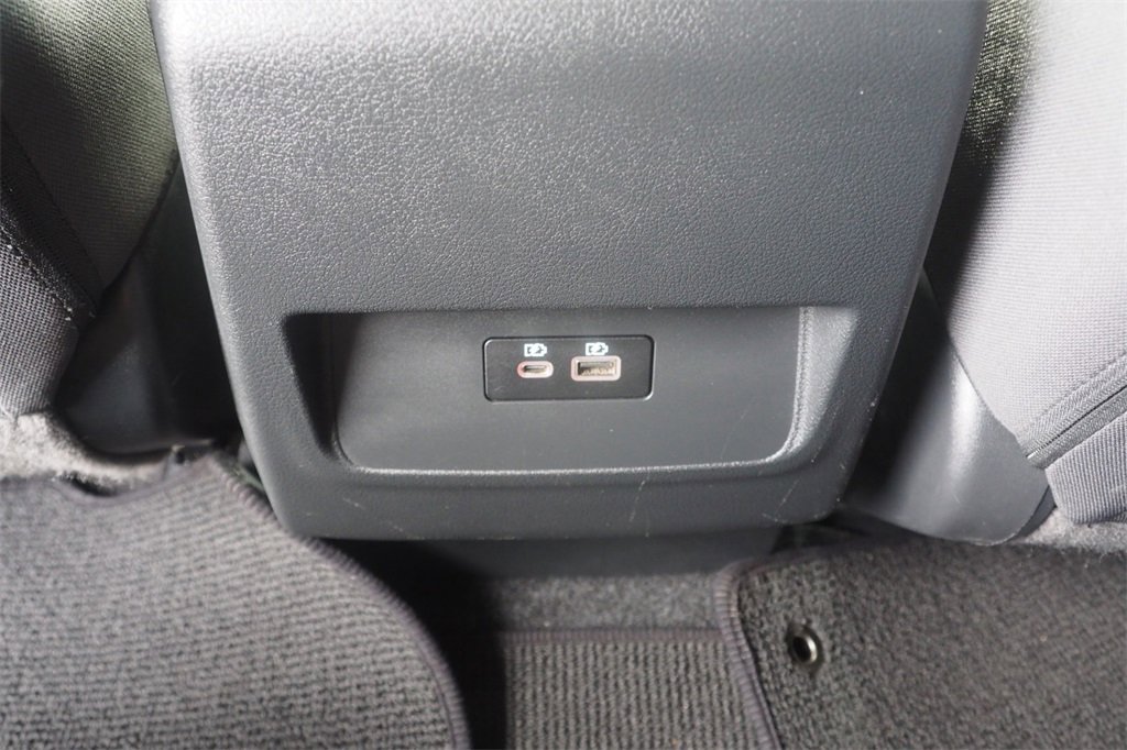 Used 2022 Nissan Frontier SV image 18