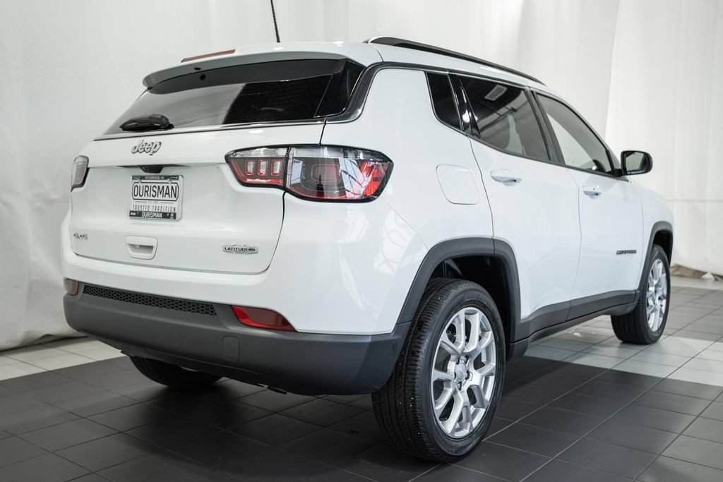 Certified 2023 Jeep Compass Latitude AWD/4WD image 4